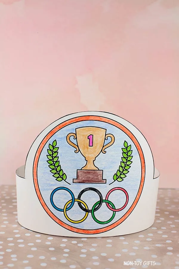 Easy DIY Olympics paper hats