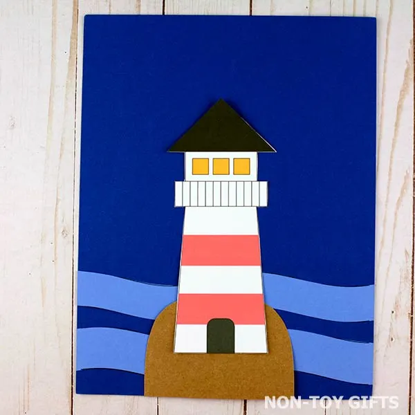 Glue the lighthouse
