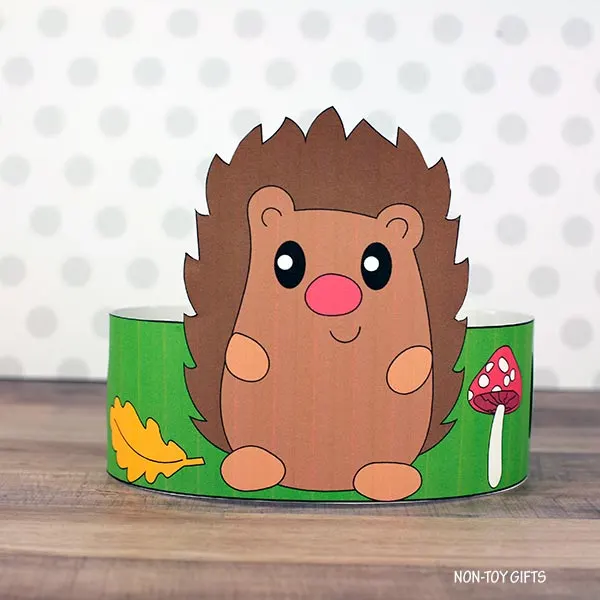 fall homeschool activity: hedgehog paper hat craft preschool