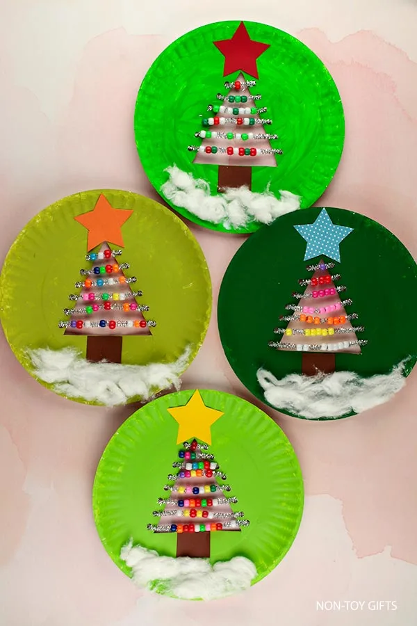 easy Christmas tree paper plate craft for kids with free printable template