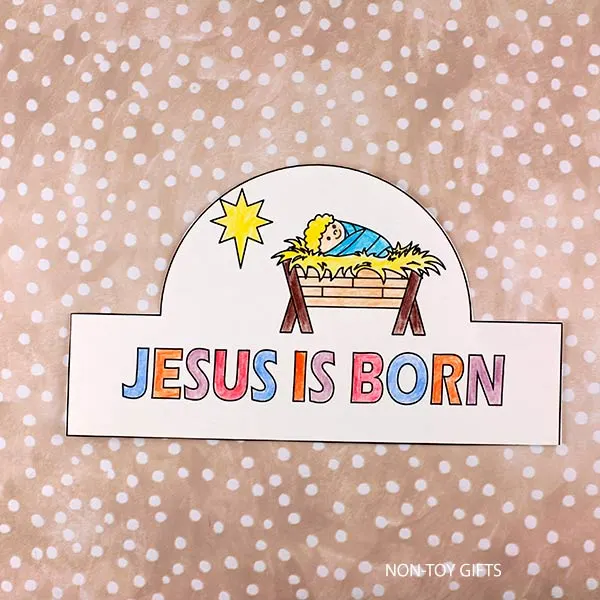 color Jesus in the manger