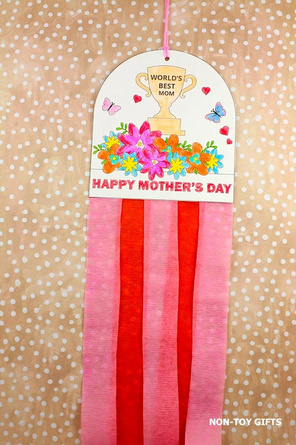 easy coloring Mother's Day craft printable for kids