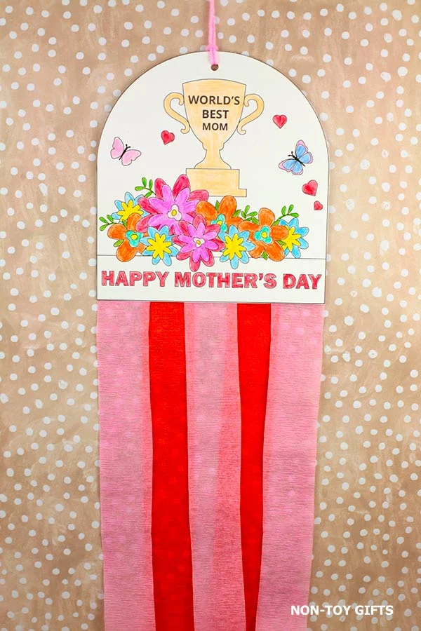 Mother's Day decoration printable for kids to make in the classroom