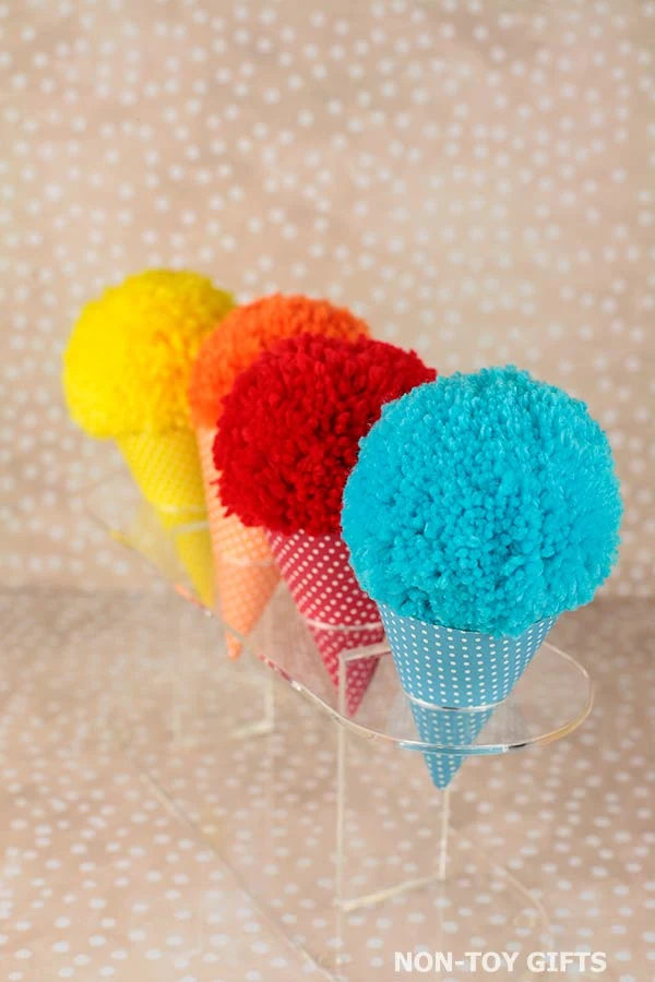 Easy pom pom ice cream craft for kids