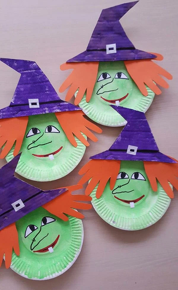 Paper cup witch craft for Halloween