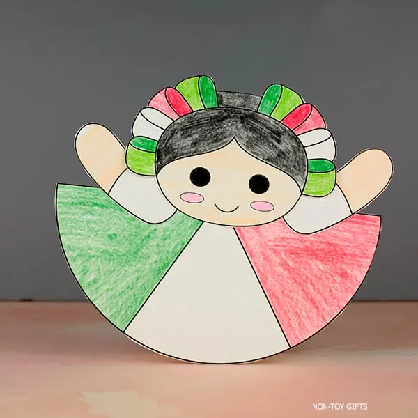 Interactive Mu&ntilde;eca Lele Rocking Doll Craft printable for kids