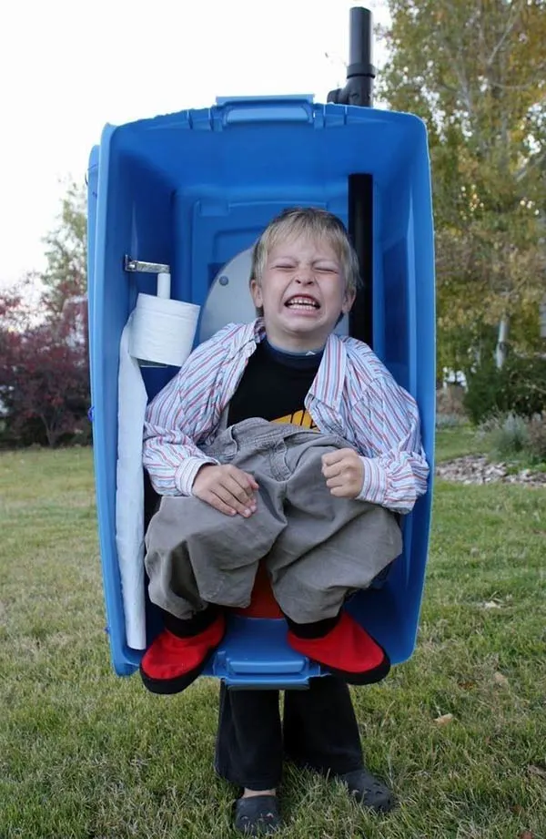Port-A-Potty Halloween costume