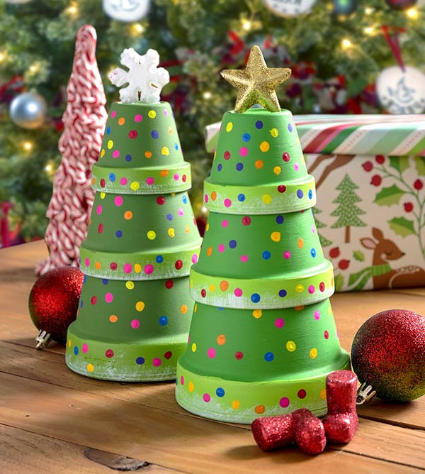 clay pot Christmas tree
