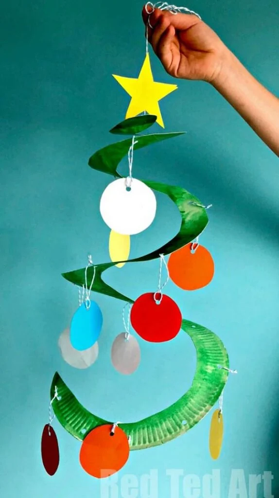 Paper plate Christmas tree