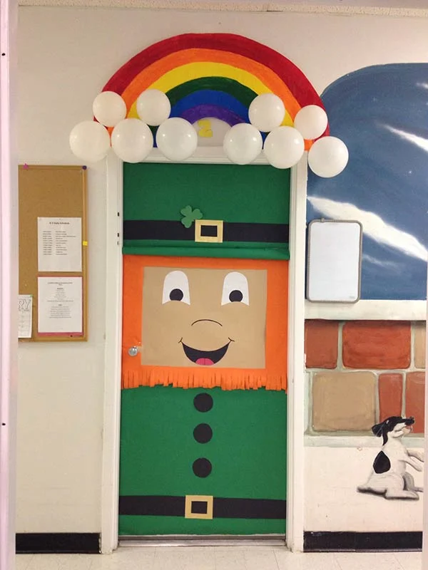 St Patrick Leprechaun Door Decor